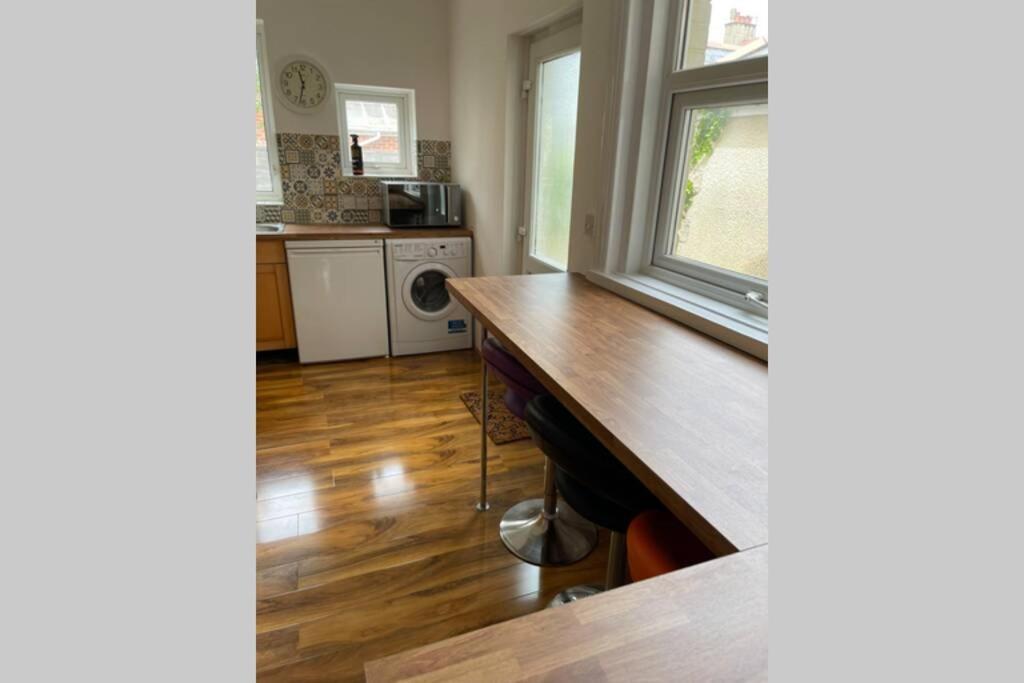 Victoria House, Beautiful Swanage Stay! Ulwell Exteriör bild