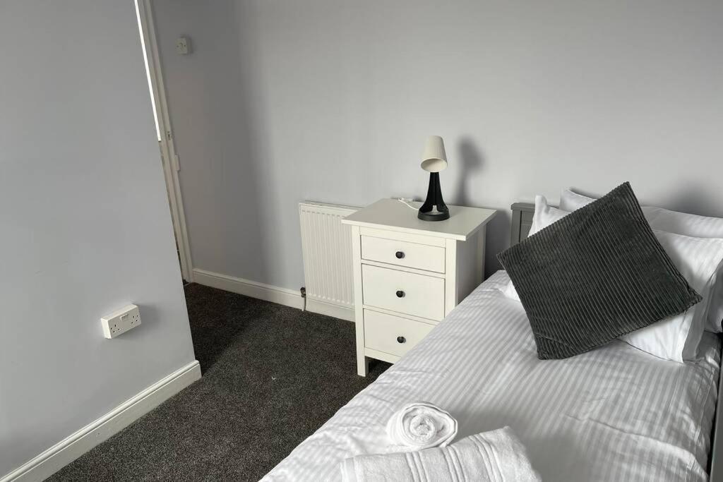 Victoria House, Beautiful Swanage Stay! Ulwell Exteriör bild